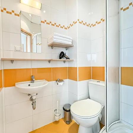Apartmenty W Hotelu Lechicka Poznań Eksteriør bilde